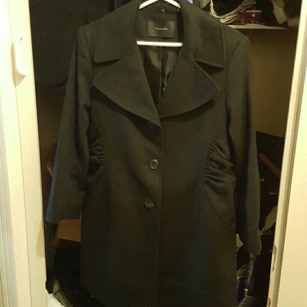 Tahari size 14p wool blend coat.